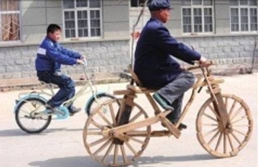 Shandong Carpenter Creates 100% Wooden Bike