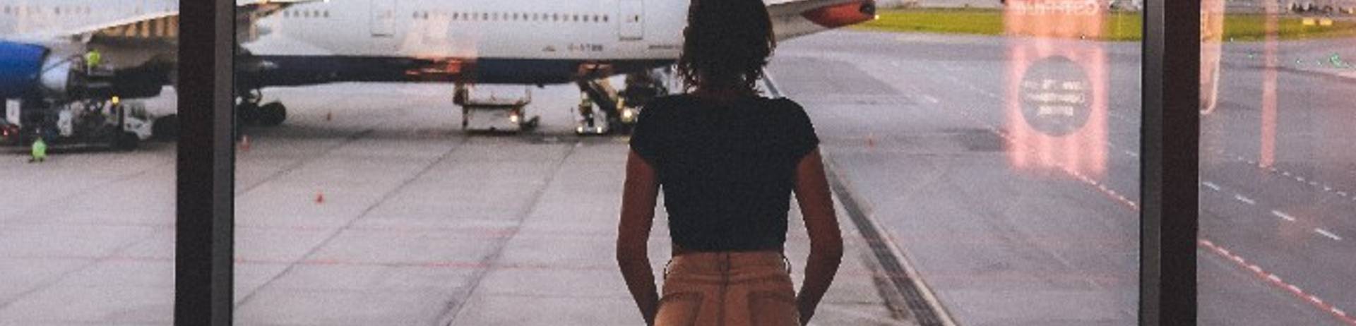 image-ea739cca30c7143c62370d697807acb9fbd4f675-713x462-jpg?_type=sanity.imageCrop&height=1&width=0.6807432432432432&x=0.522804054054054&y=0.5&bottom=0&left=0.1824324324324324&right=0.13682432432432434&top=0&originalHeight=462