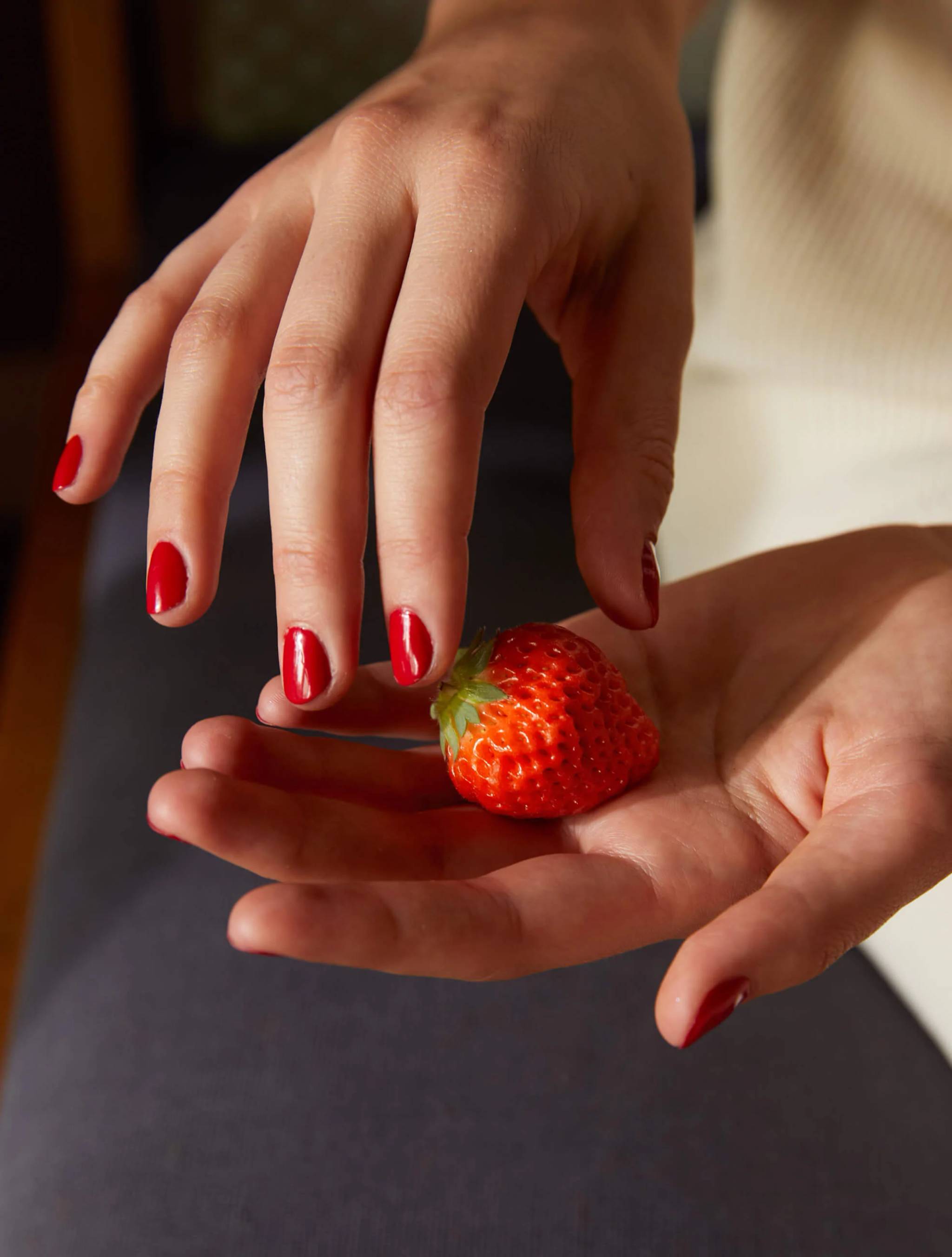 Vertically farmed strawberries offer sustainable luxury