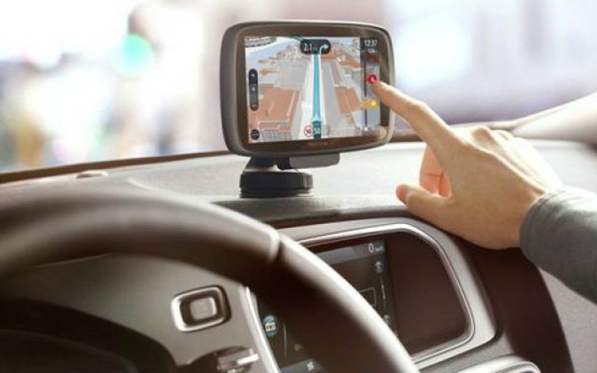 UK learners must be able to use a sat nav