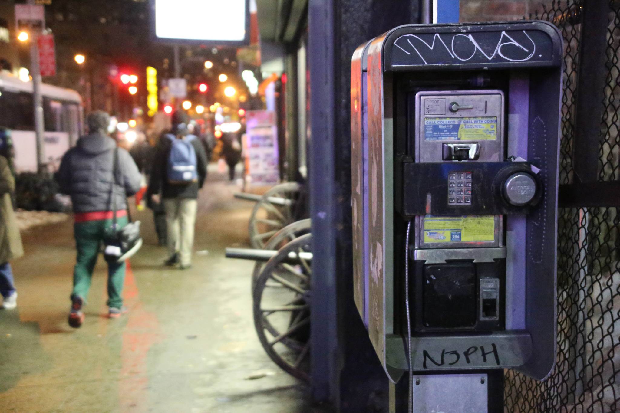 LinkNYC: turning payphones into city hubs