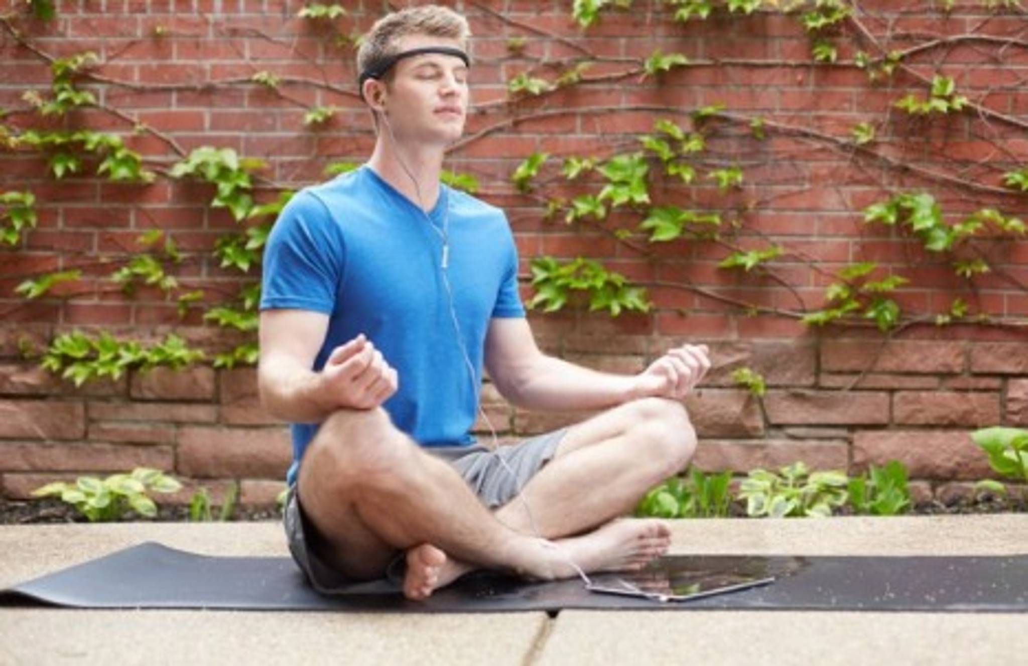 Muse is a headband that gamifies meditation
