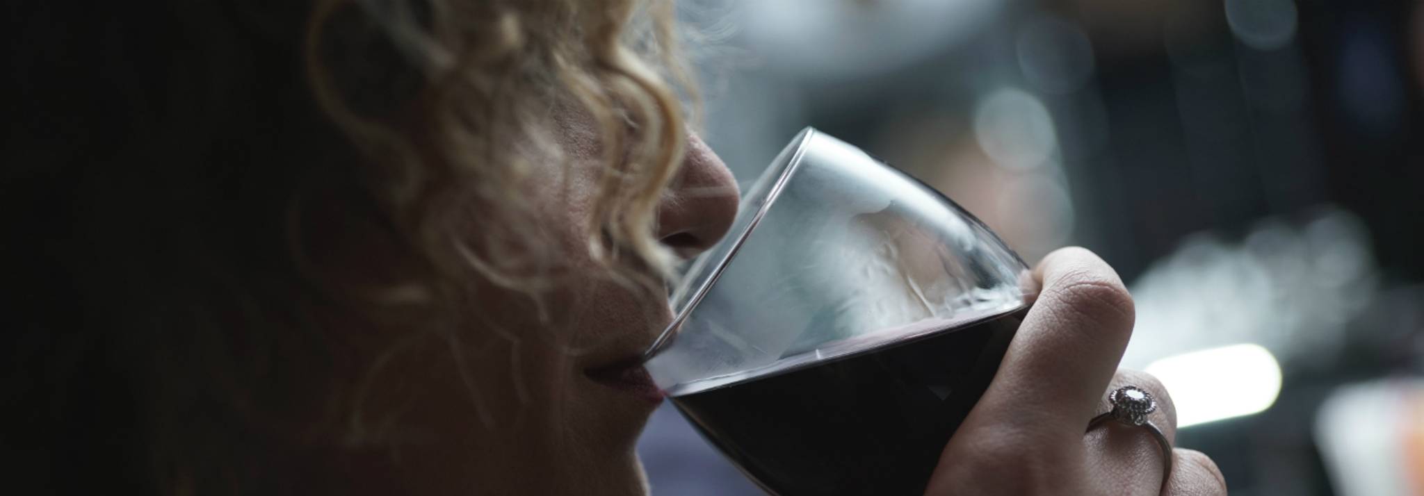 Why Australian mums worry about that glass of wine
