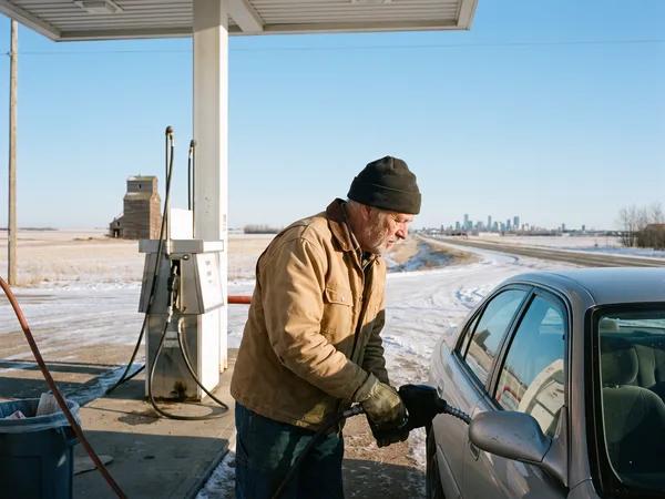 The Alberta Program That Helps Seniors Pay for a Fridge, Snow Removal and Medical Trips