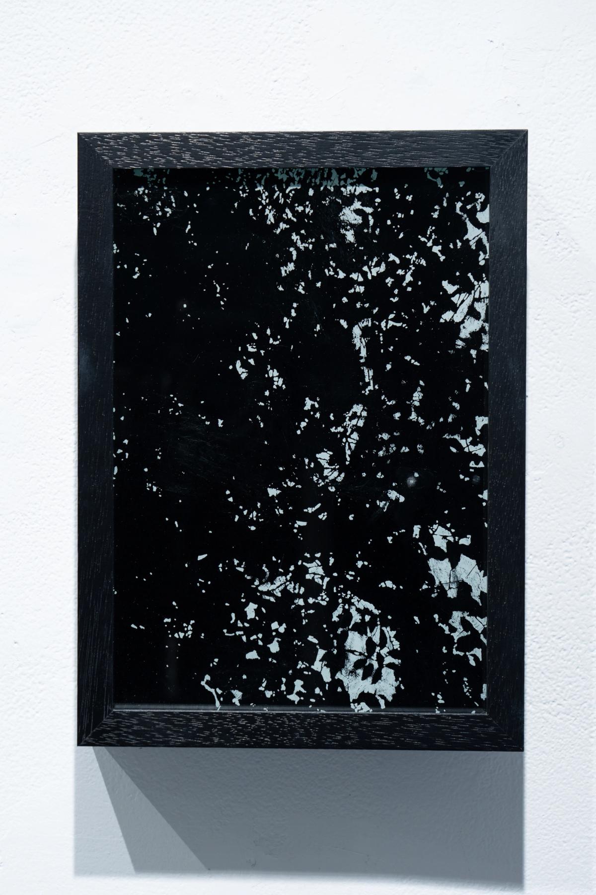 Empty Color gallery 3