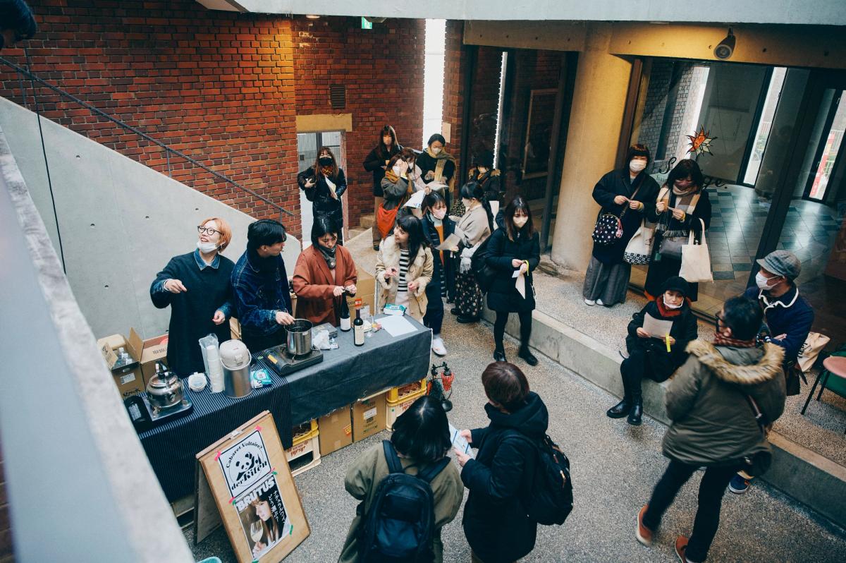 その風の色は gallery 3