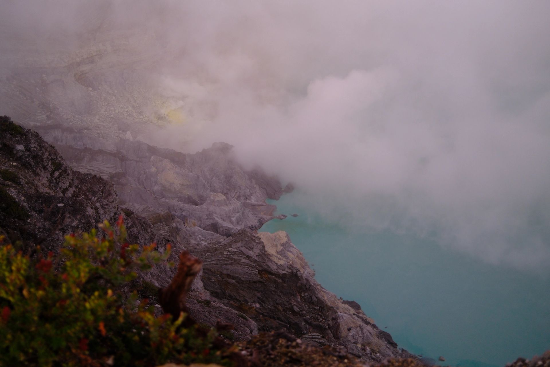 From the Sea of Sand to the Sulphur Mine photo 6