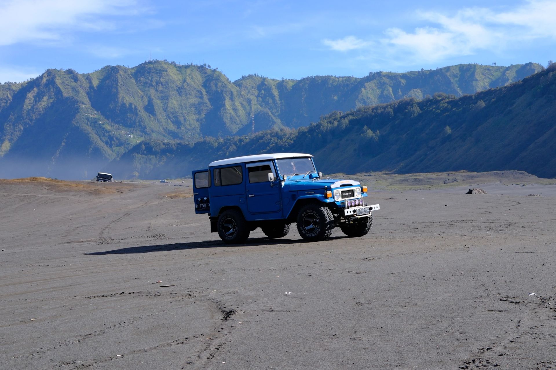 From the Sea of Sand to the Sulphur Mine photo 2