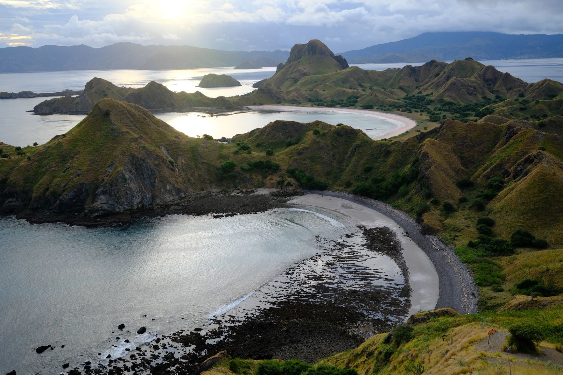 Three Days on a Phinisi: Komodo National Park by Boat photo 6