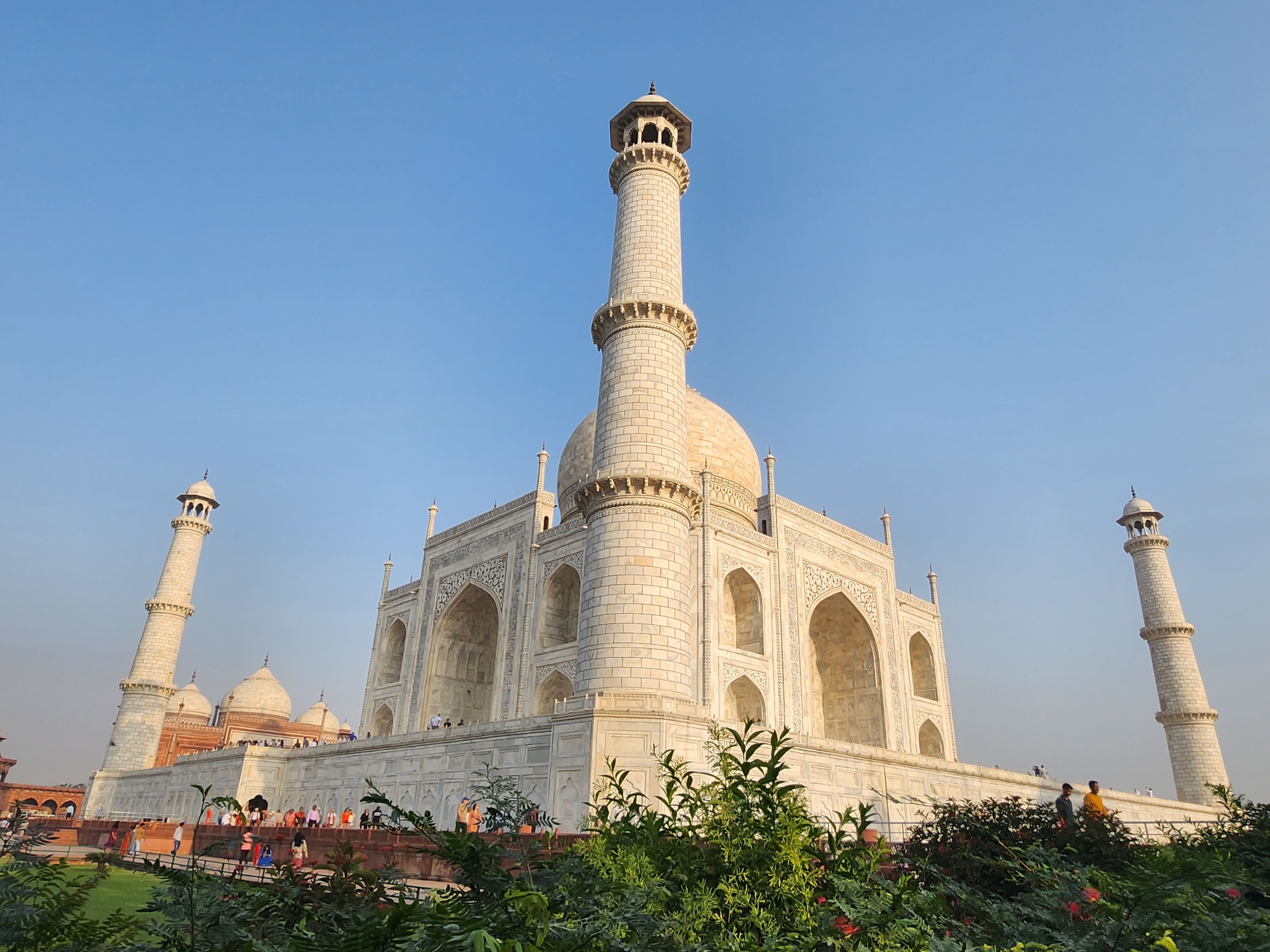 Taj Mahal at Sunrise, Agra Fort, and the Family Workshop Behind the Marble photo 5