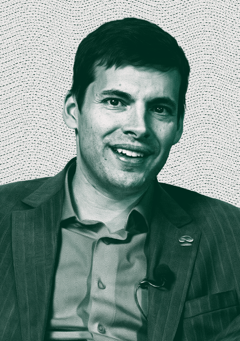 Professor Guilherme Freire