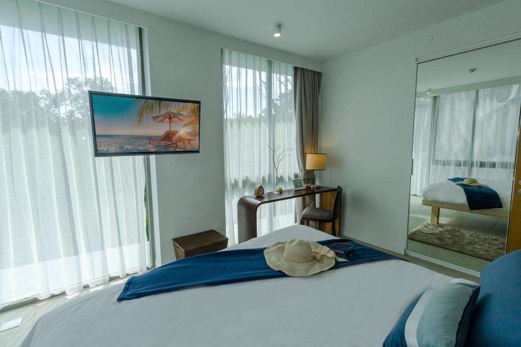 property group main image