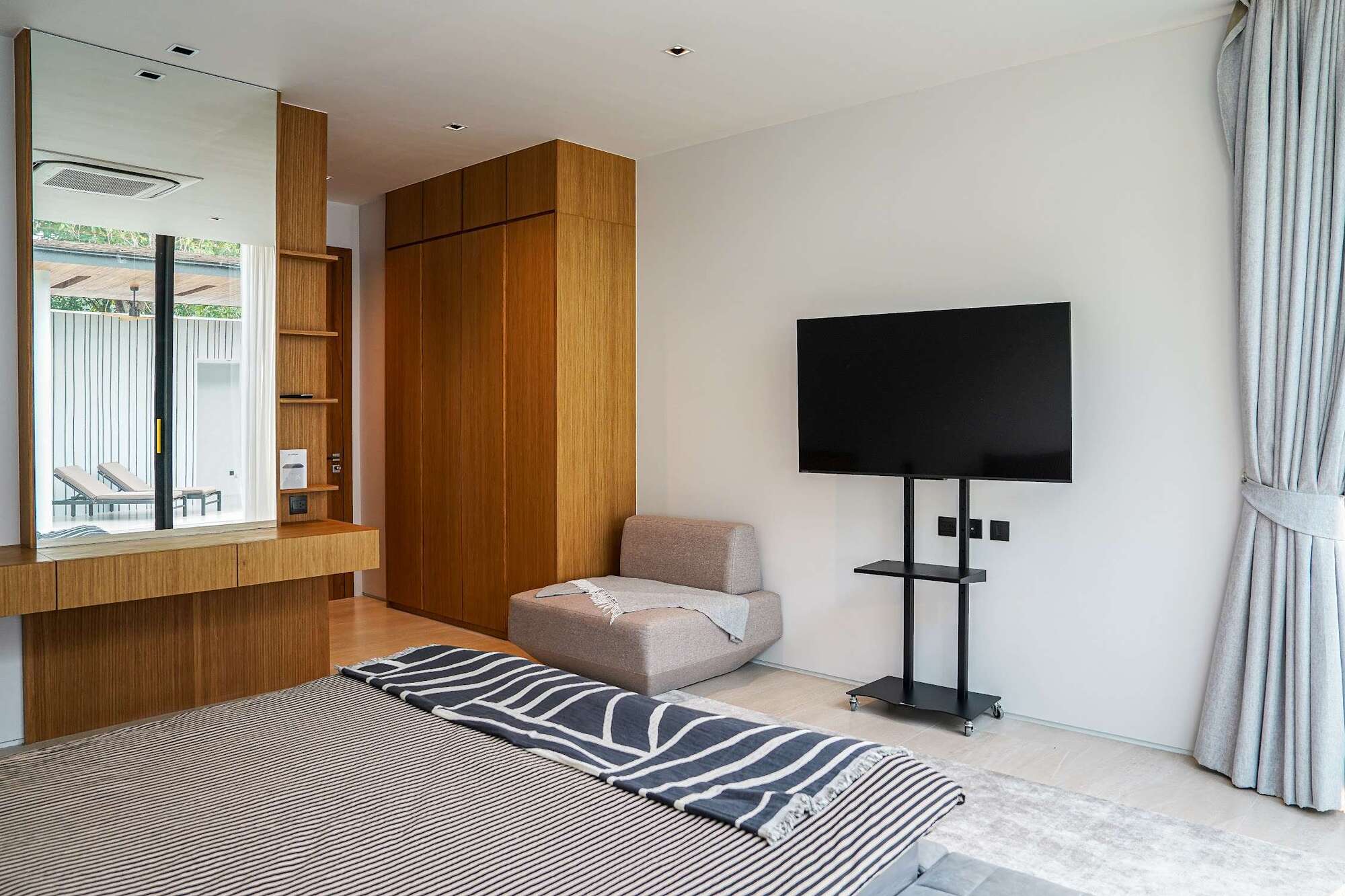 property group main image
