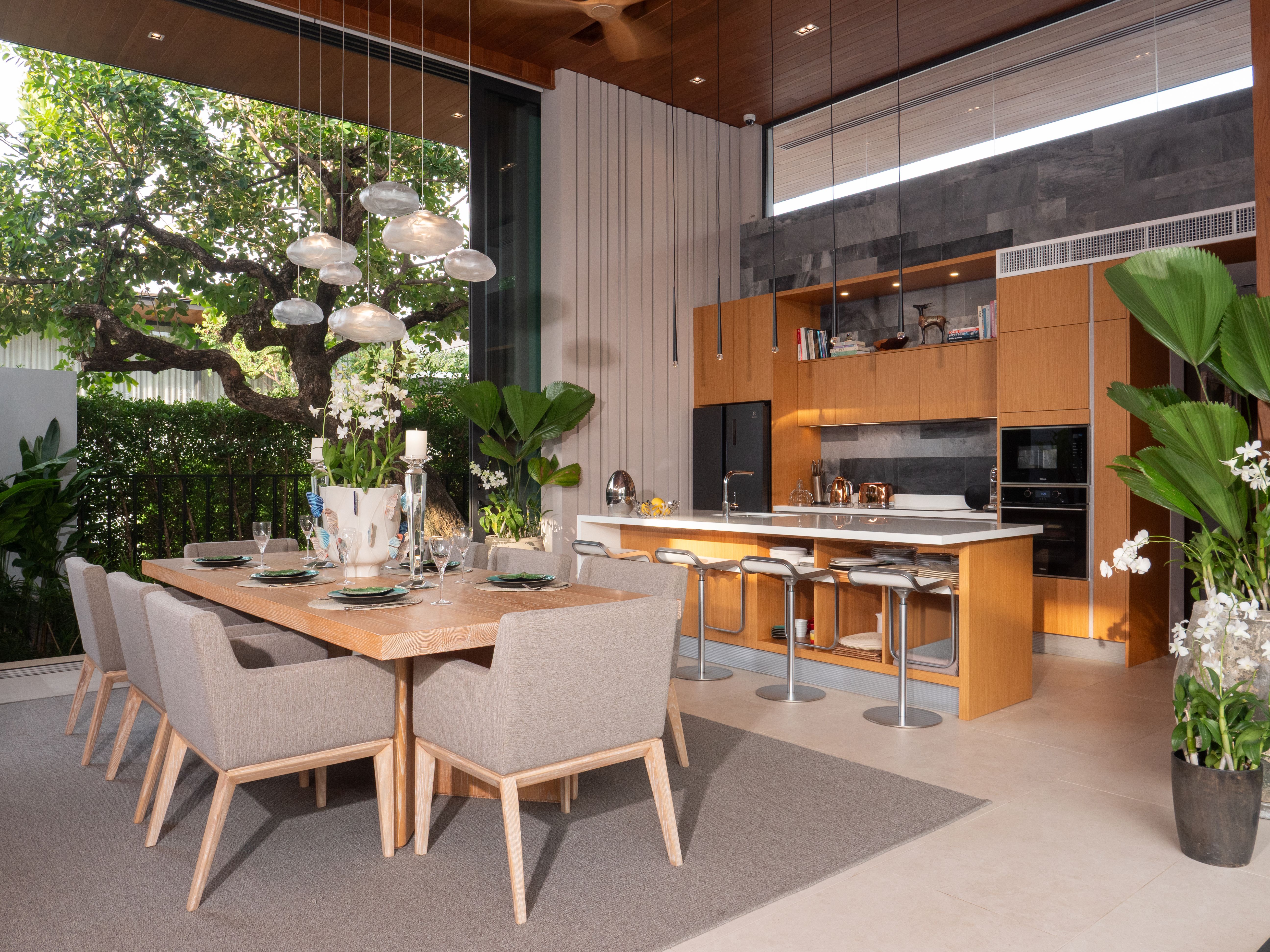 property group main image