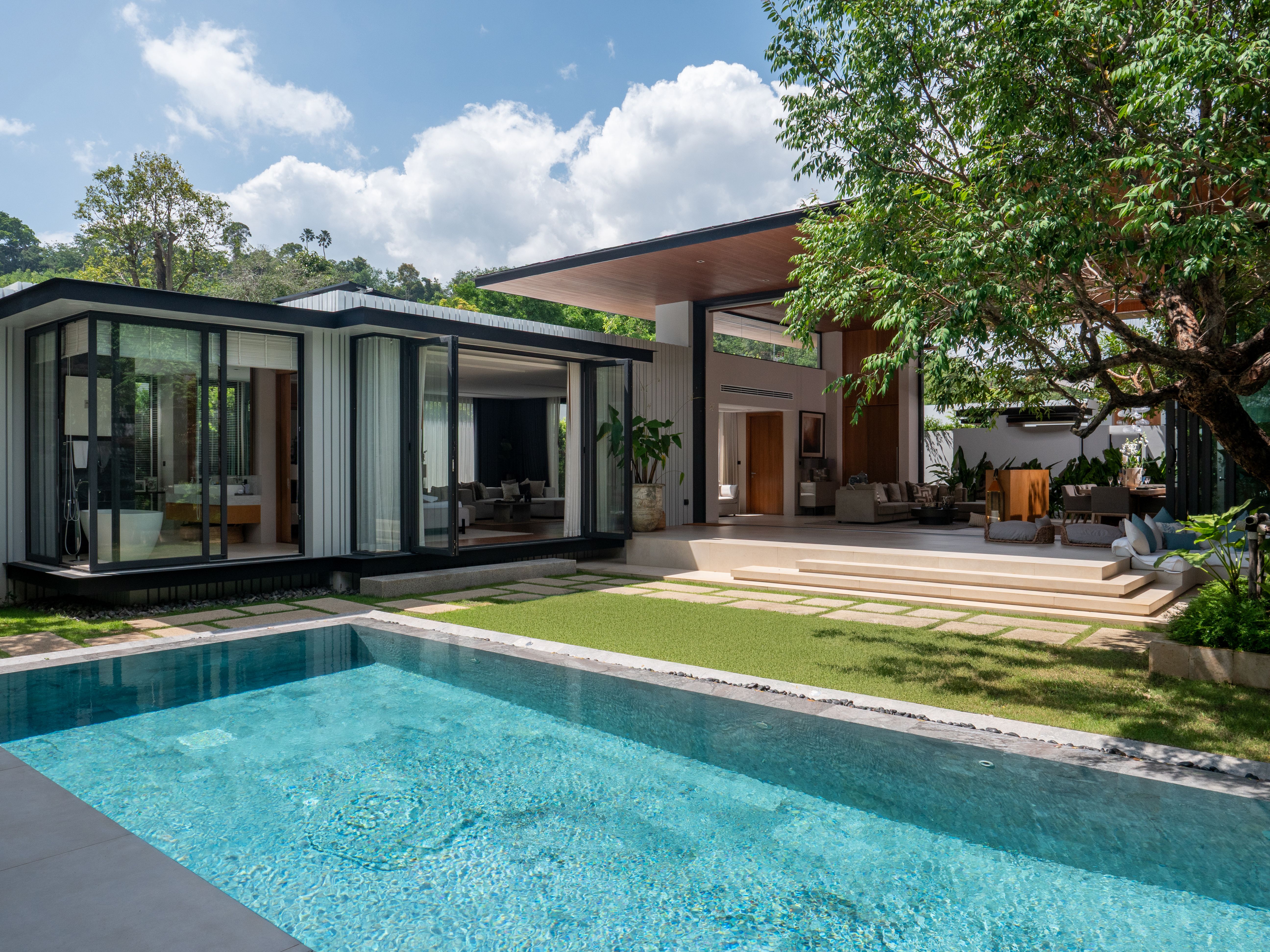 Stunning Luxury Villa in Prime Phuket Location main image