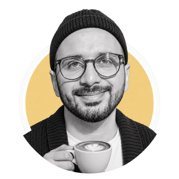 Maged El-Adawy as Coffee lover