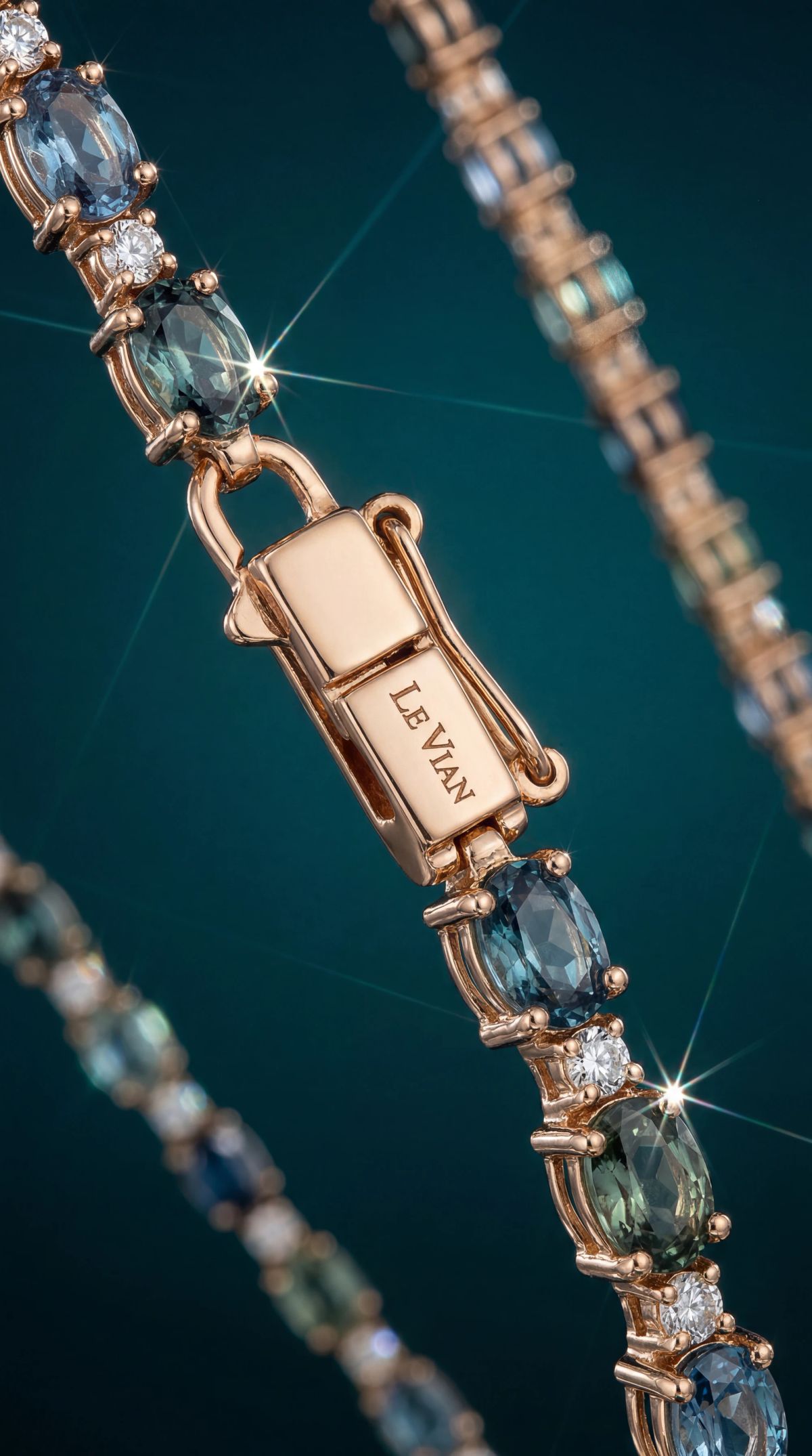 Le Vian social organic