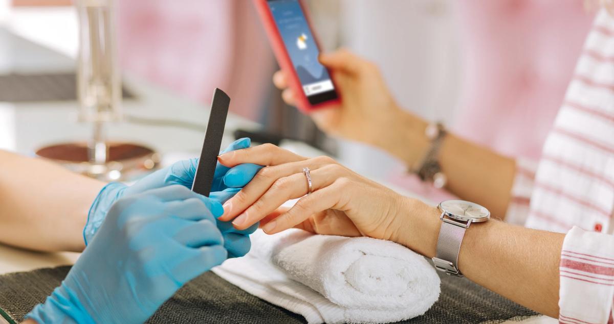 El mejor software de reservas para salones de uñas
