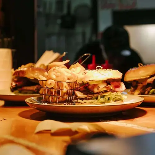 The Smoking Barrel Restaurant