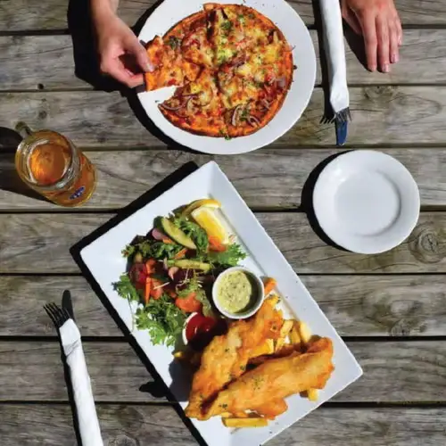 Dodson Street Beer Garden Pizza