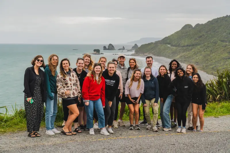 Group photo Wild Kiwi Tour