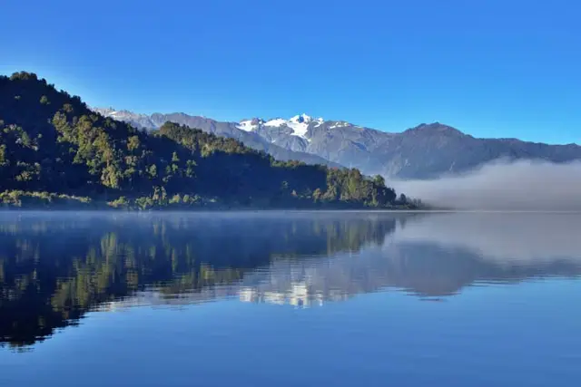 Lake Mapourika
