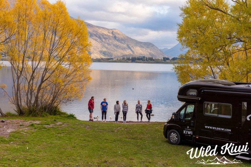 Explore New Zealand - See lakes and other natural sights