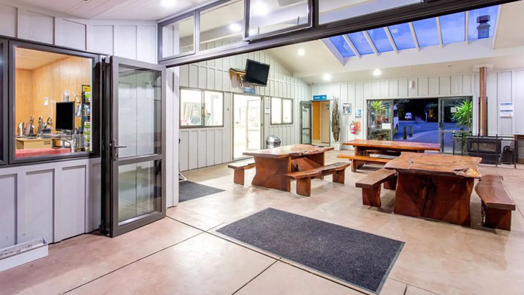 New Zealand hostel dining area