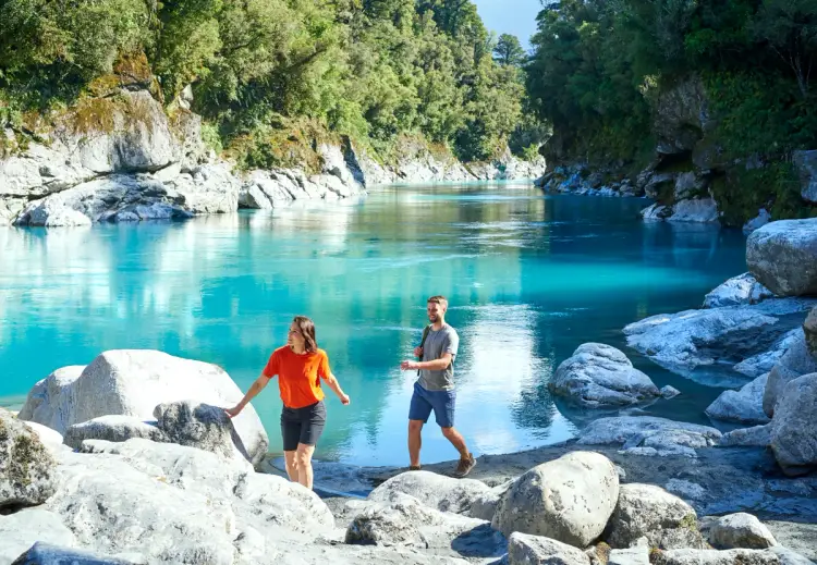 Couple walking in Hokitika Gorge