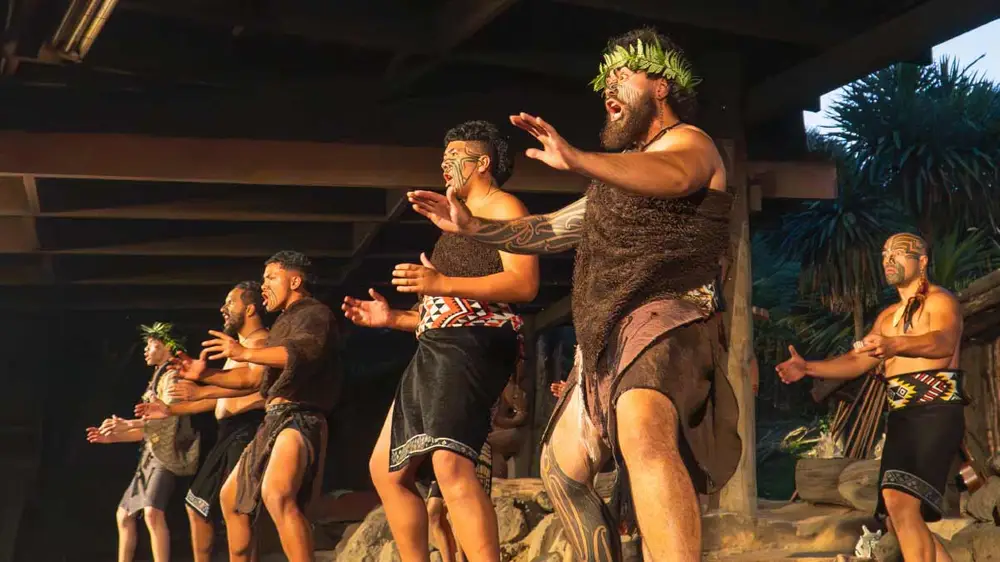 Maori people performing at Te Pa Tu