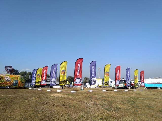 Curvetop Flags, image 5