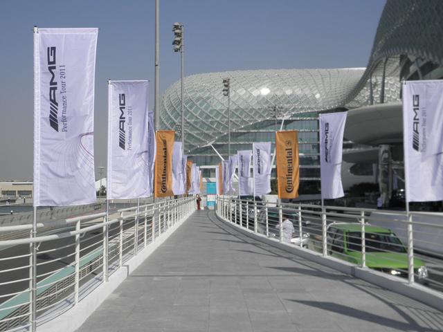 L Banner, image 2