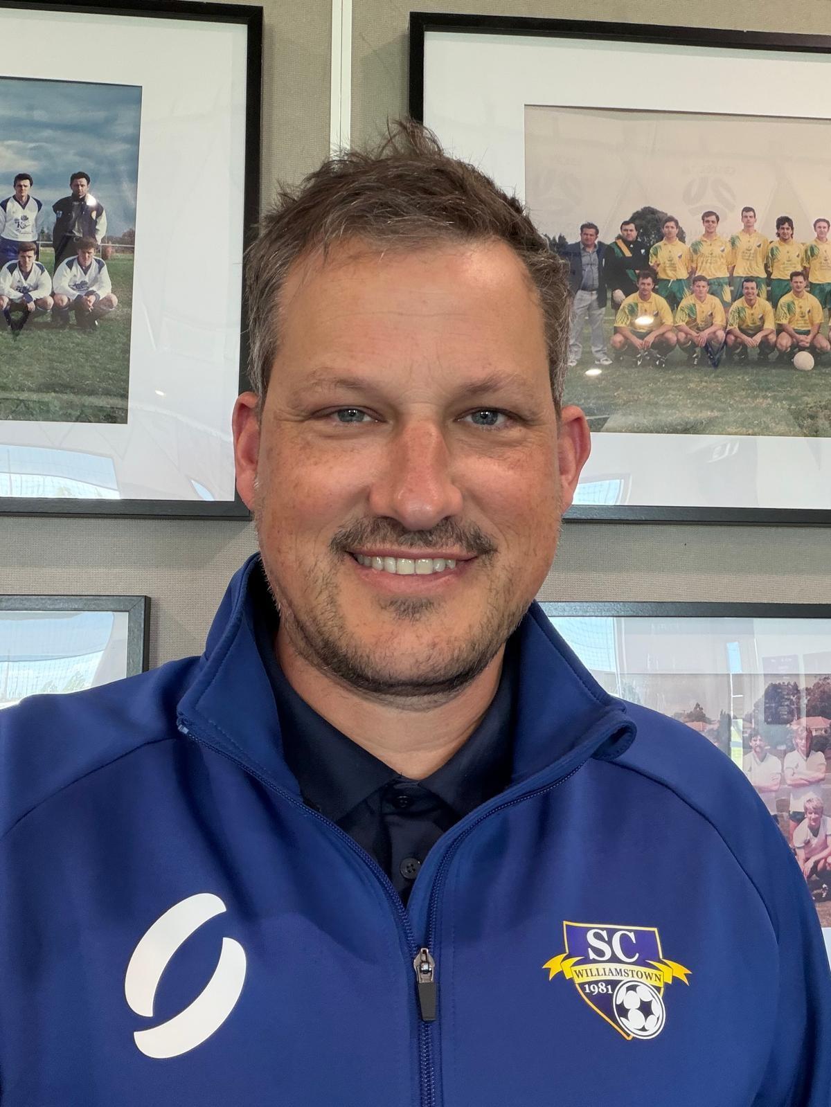 Photo of Adrian Roeling