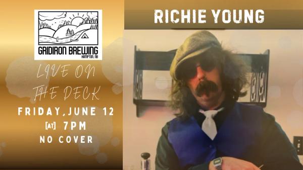 Live on the Deck: Richie Young