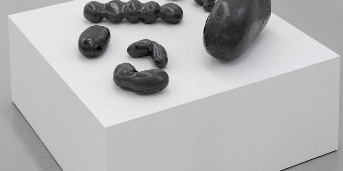 Ut i rommet — Tone Vigeland