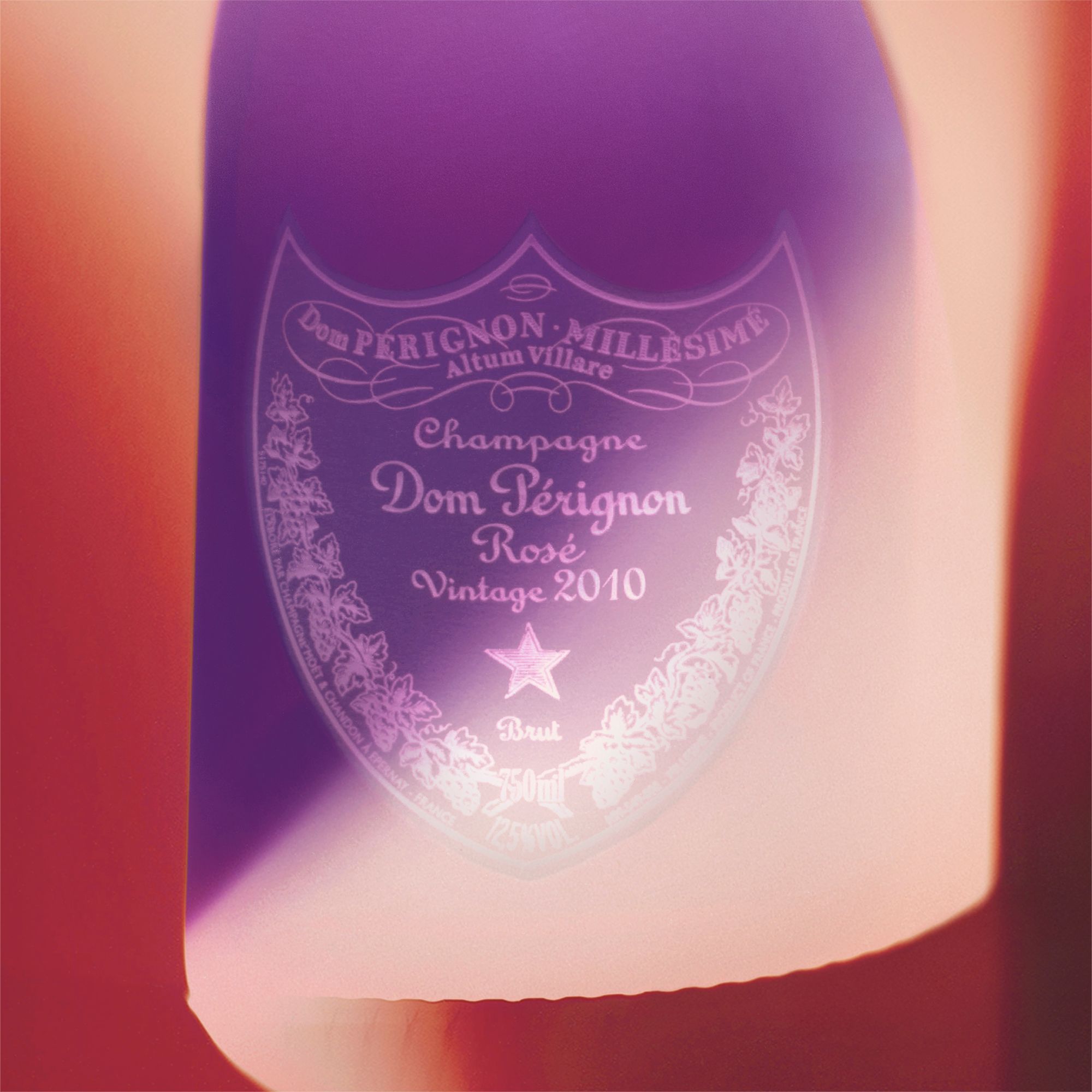 Champagne Rosé 2010 - Un assemblage harmonieux - Dom Pérignon