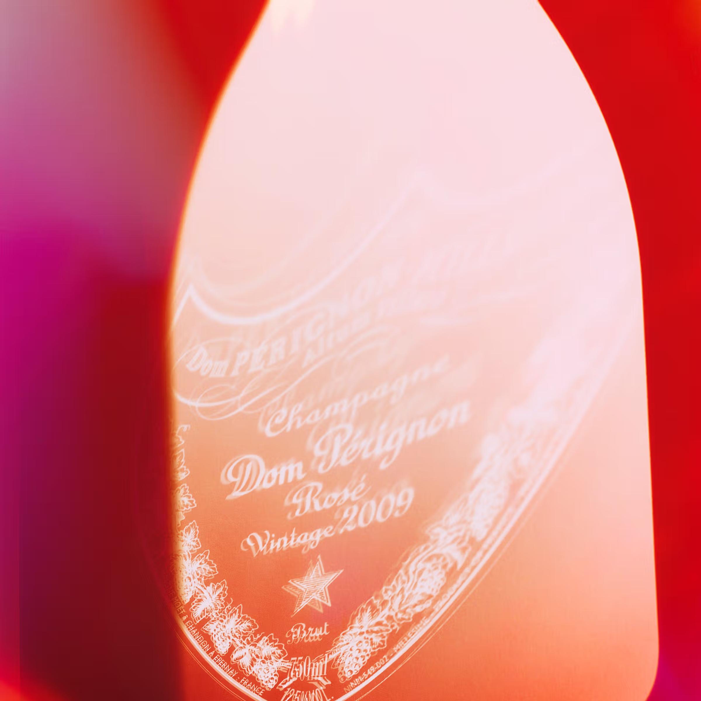 Dom Pérignon Rosé 2009 - The embodiment of fruit - Champagne Vintage Dom Pérignon Rosé 2009 - The embodiment of fruit - Champagne Vintage