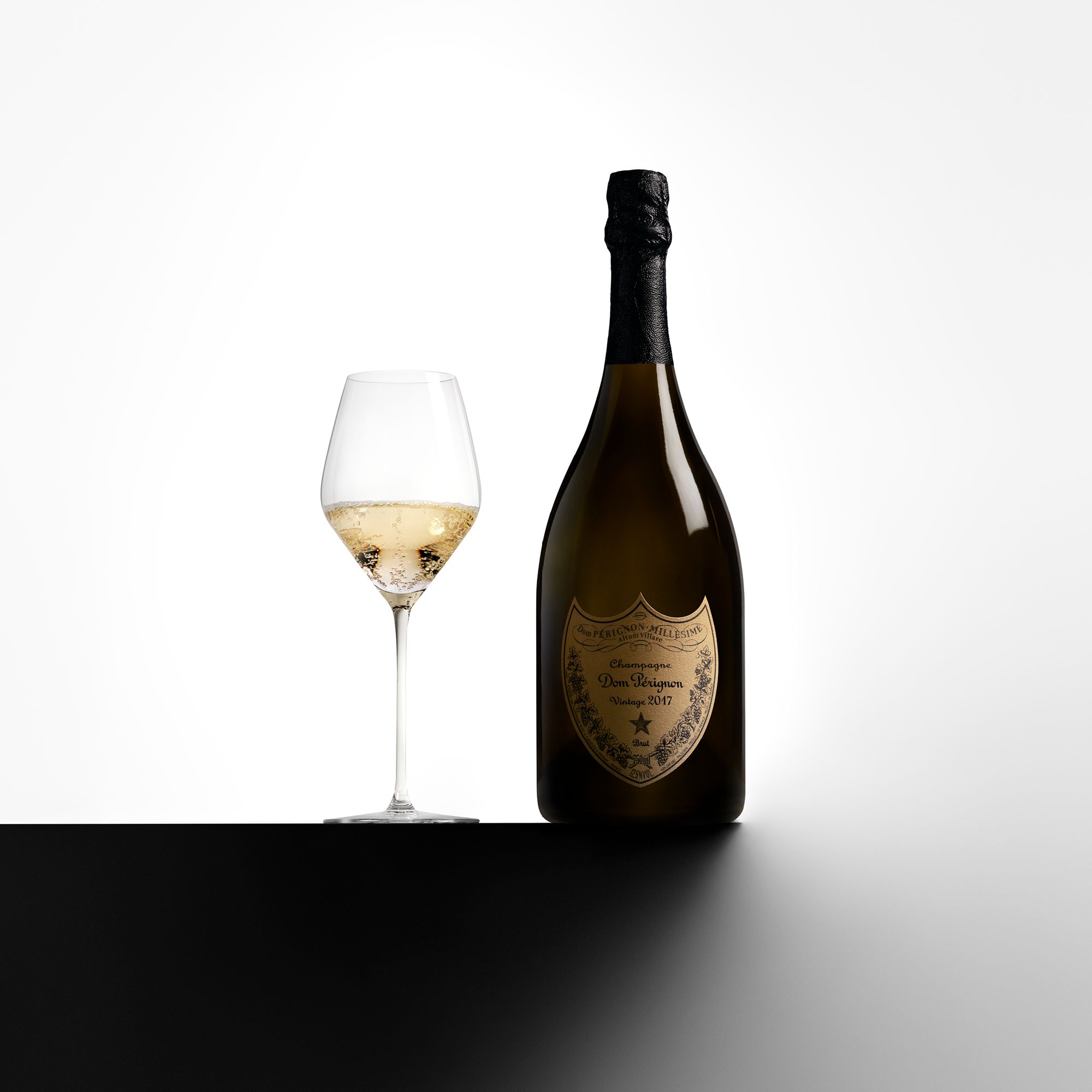 Dom Pérignon Vintage 2017 - Shaped by contrasts