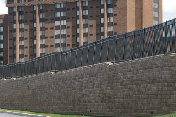 Large Retaining Wall Project Comes Together with Good Planning