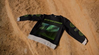 OuterSphere by Lionsgate sweater