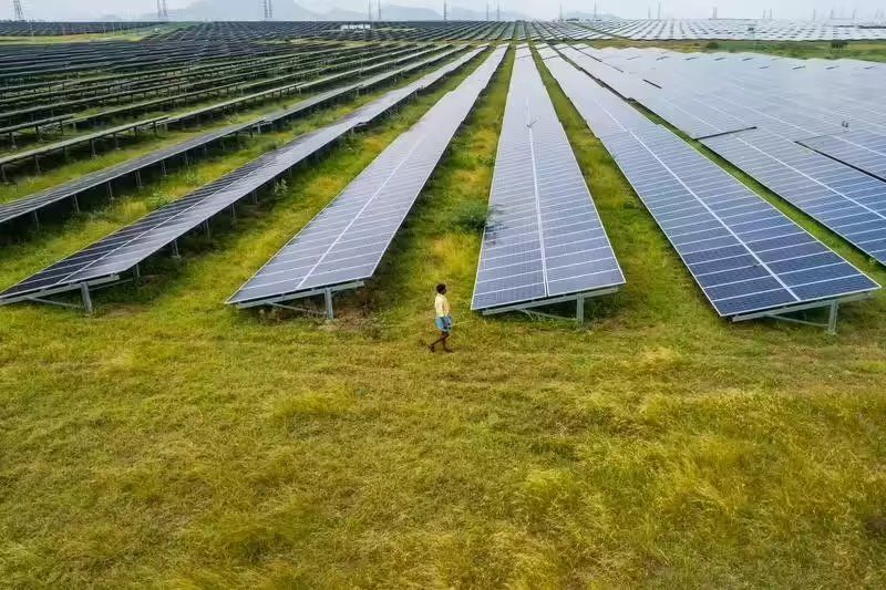 Large-scale solar installations require 3–5 acres per MW.