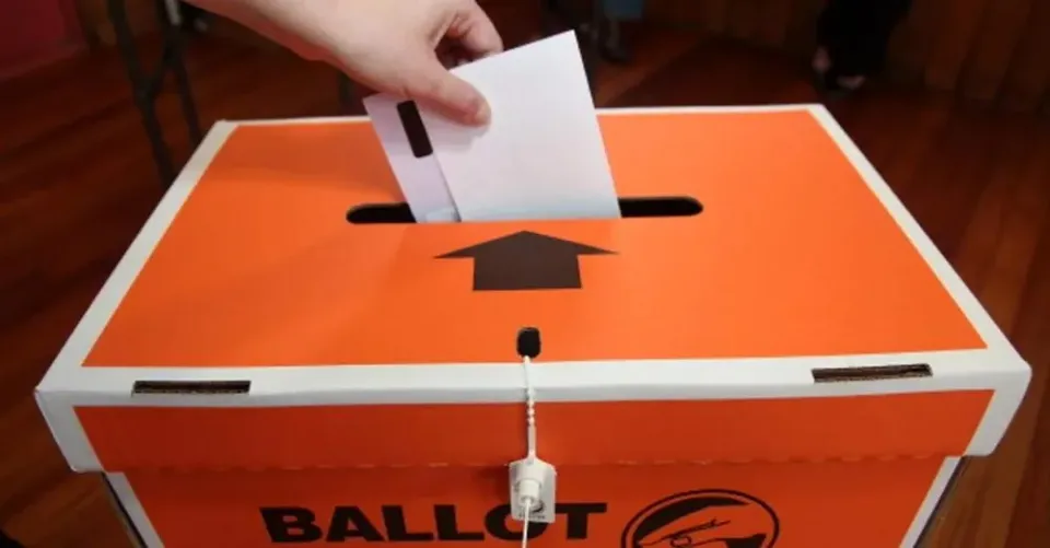 Mayoralty Becomes a Two-Candidate Race photo