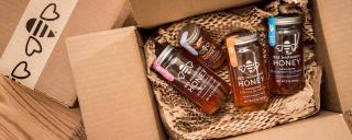 Bow with Honey Jars