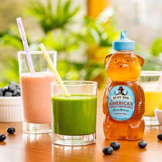 24 OZ RAW USA HONEY with smoothies