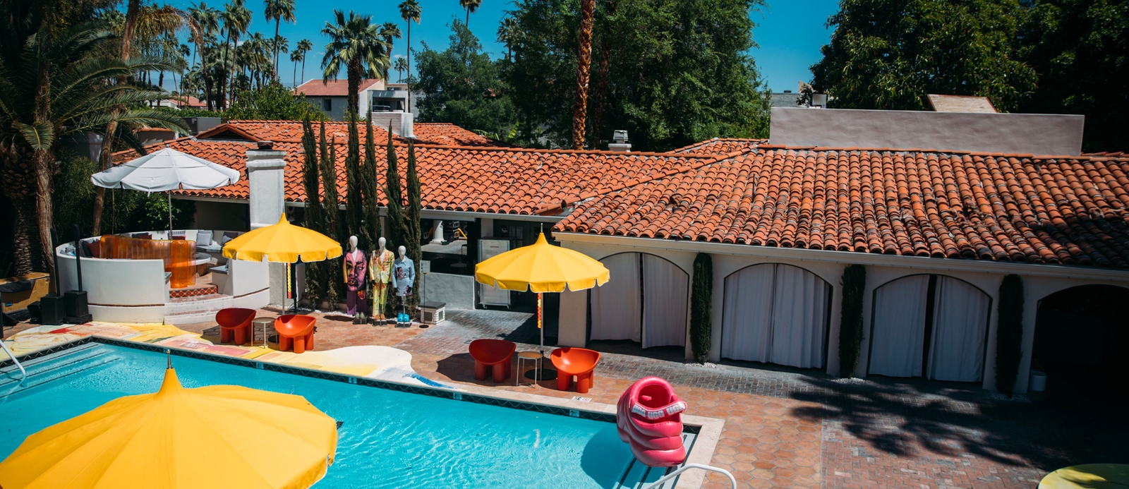 UGG Feel House Coachella