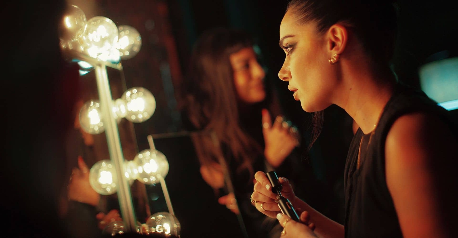 ysl-beauty-pushing-the-boundaries