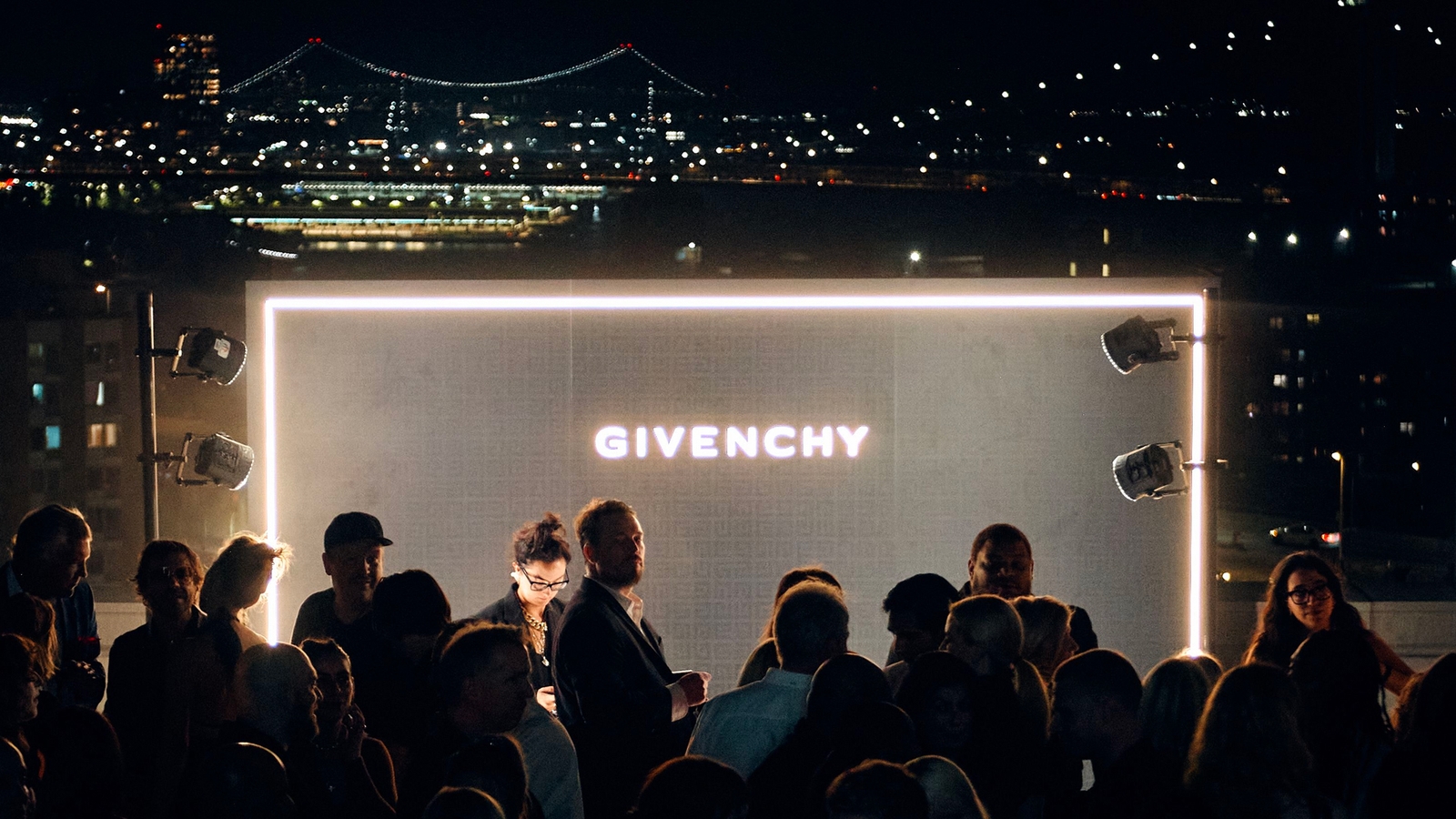 Givenchy-Featured-Media