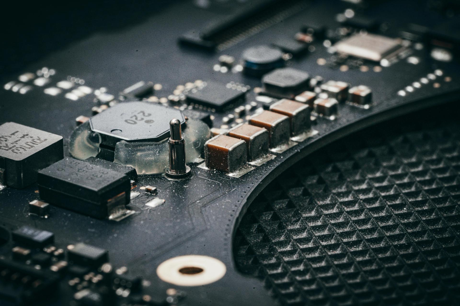 tech gadgets manufacturing