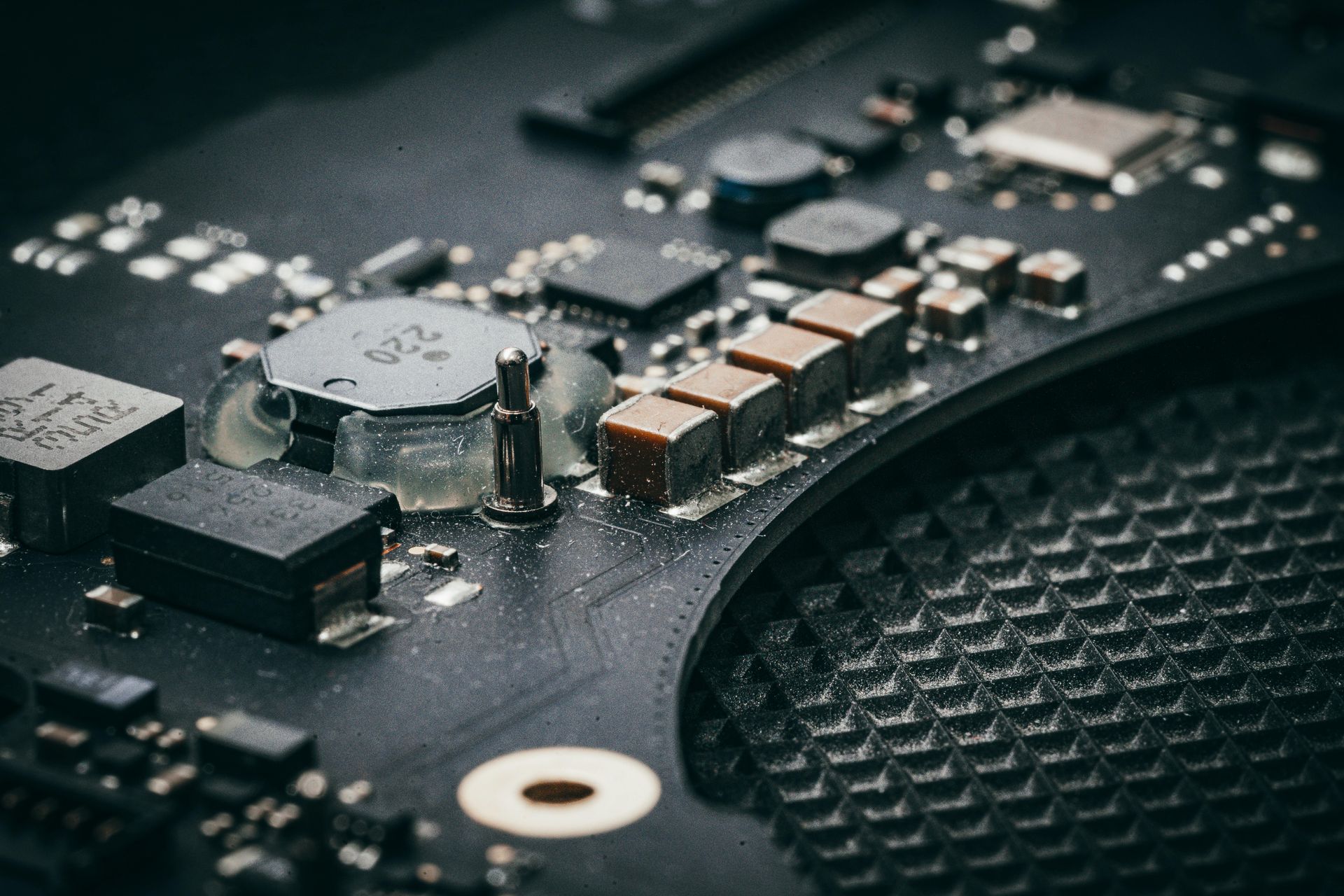 tech gadgets manufacturing