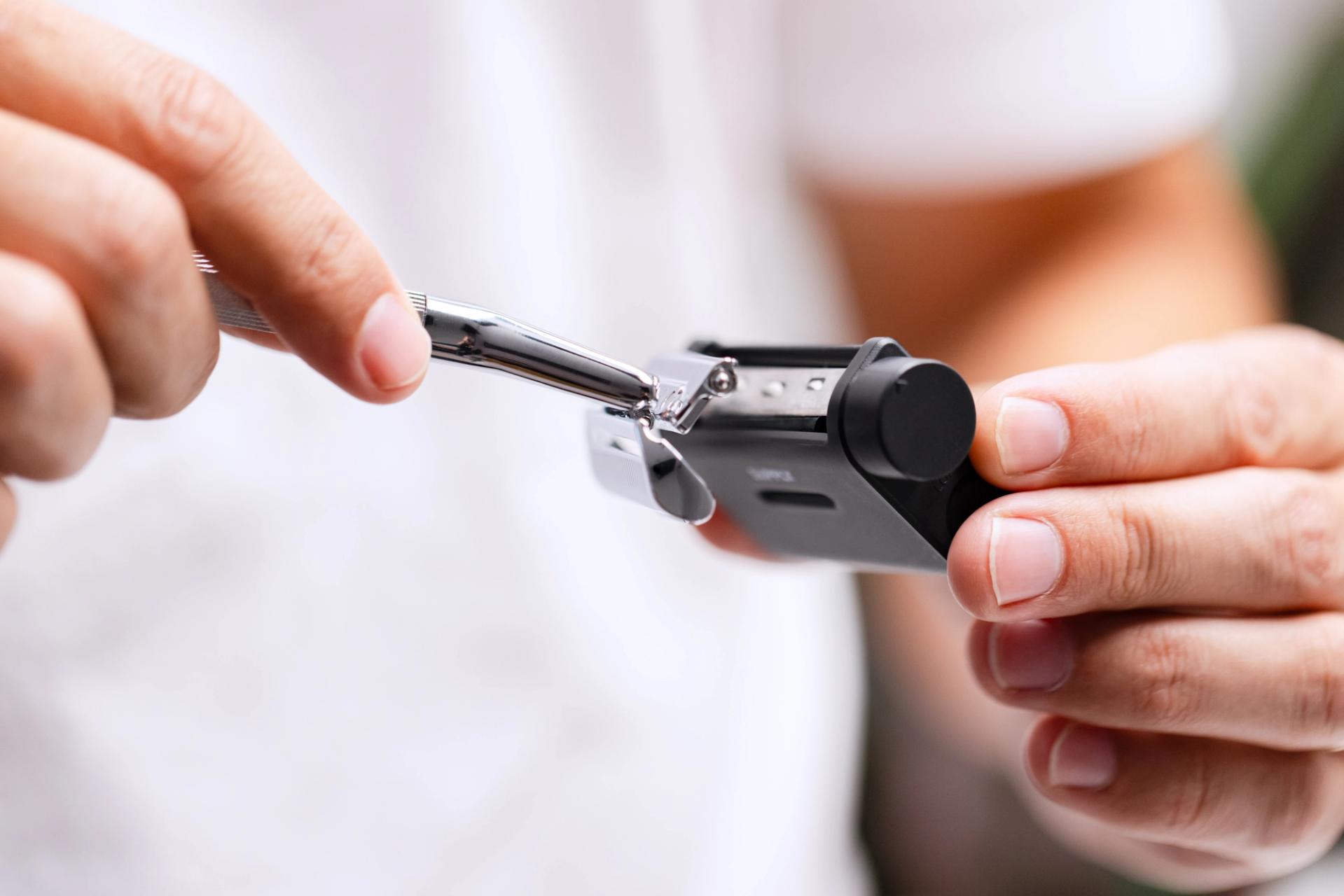 razor blade sharpening case